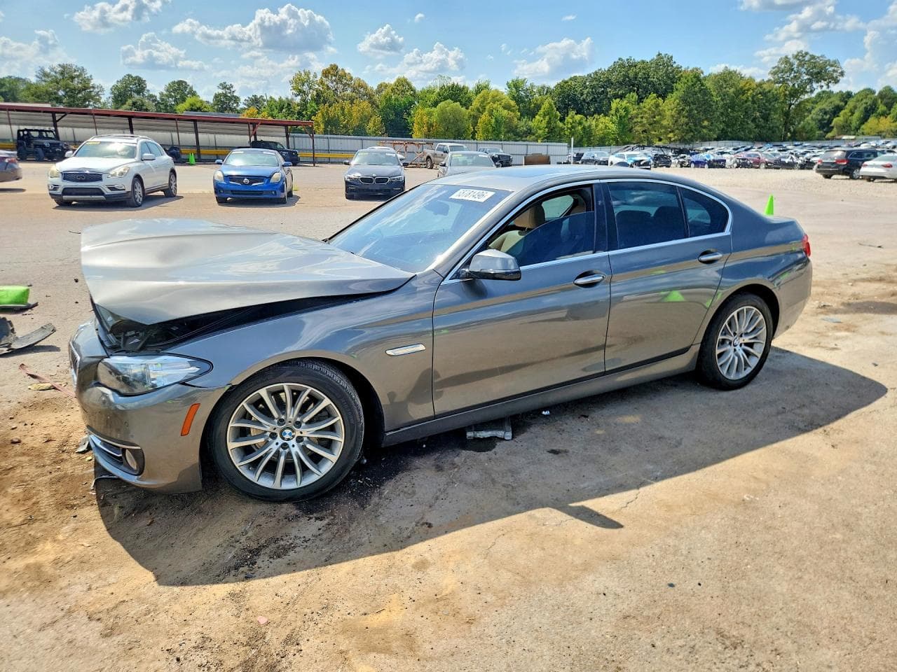 BMW 528