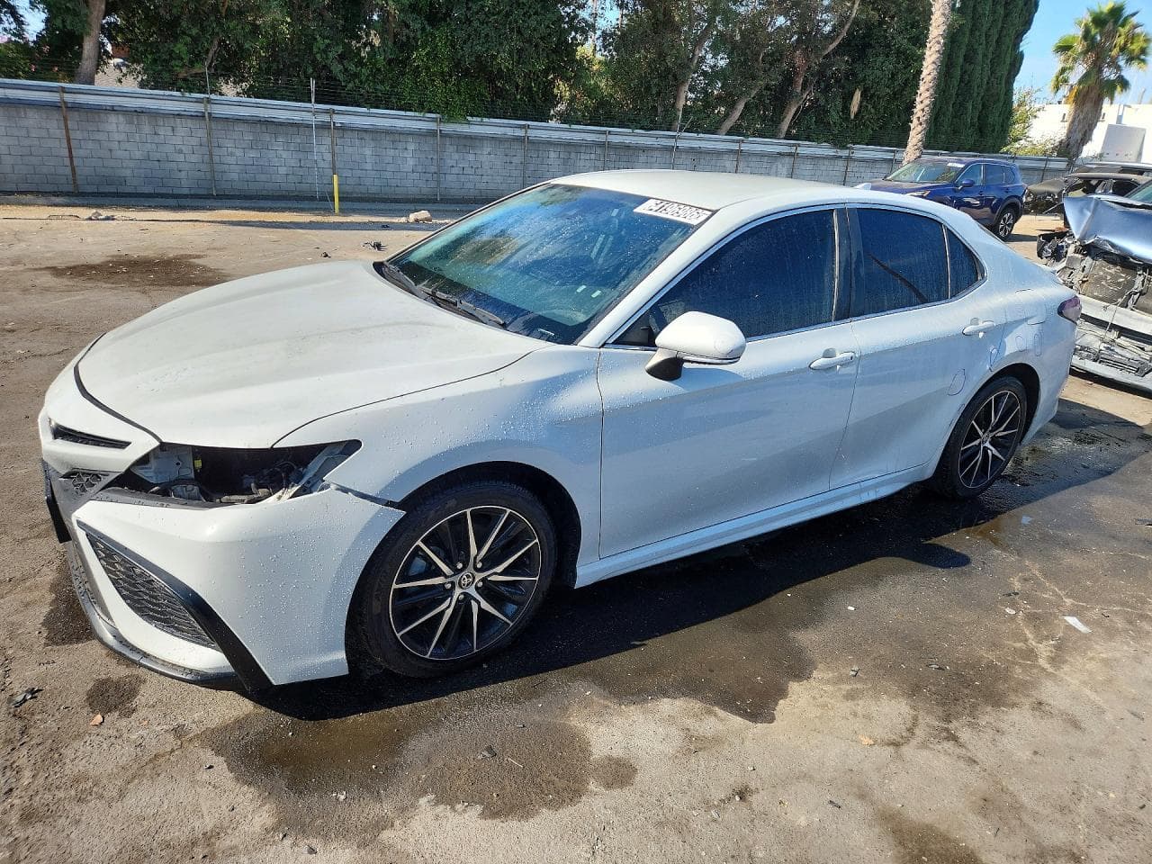 TOYOTA CAMRY