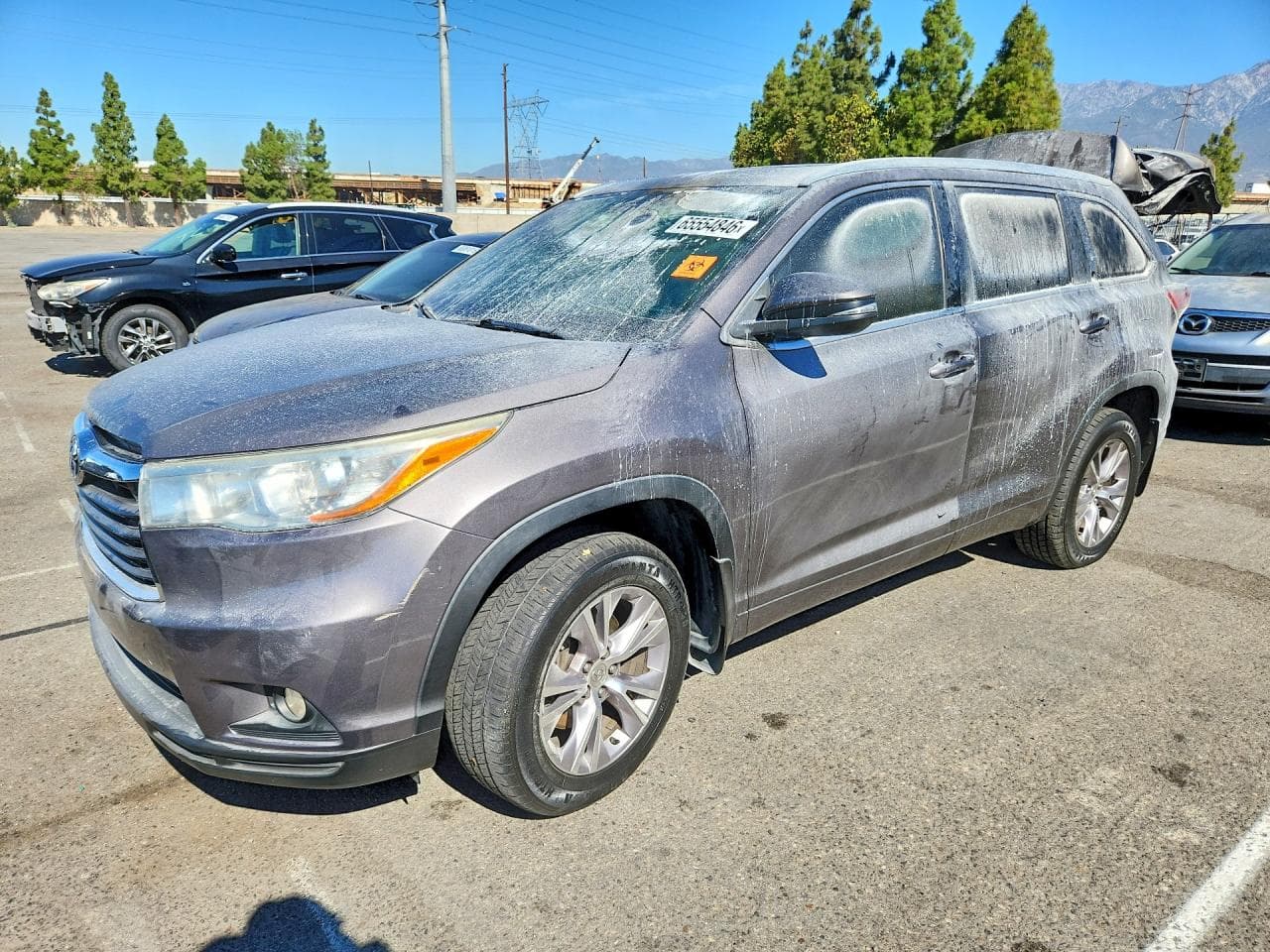 TOYOTA HIGHLANDER