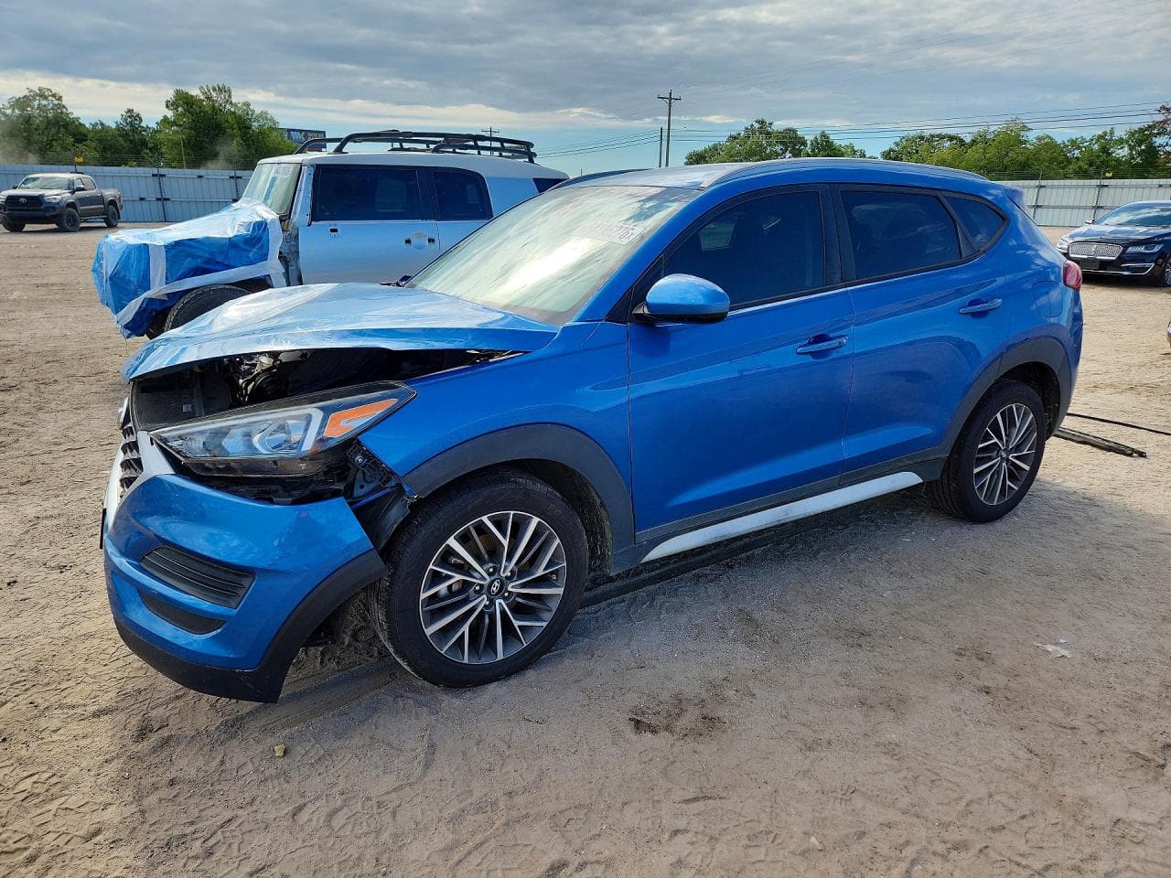 HYUNDAI TUCSON