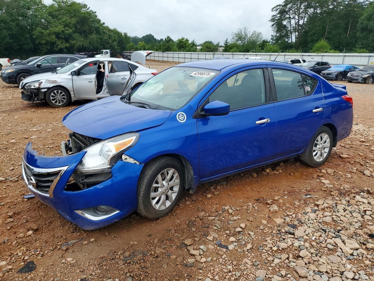 NISSAN VERSA