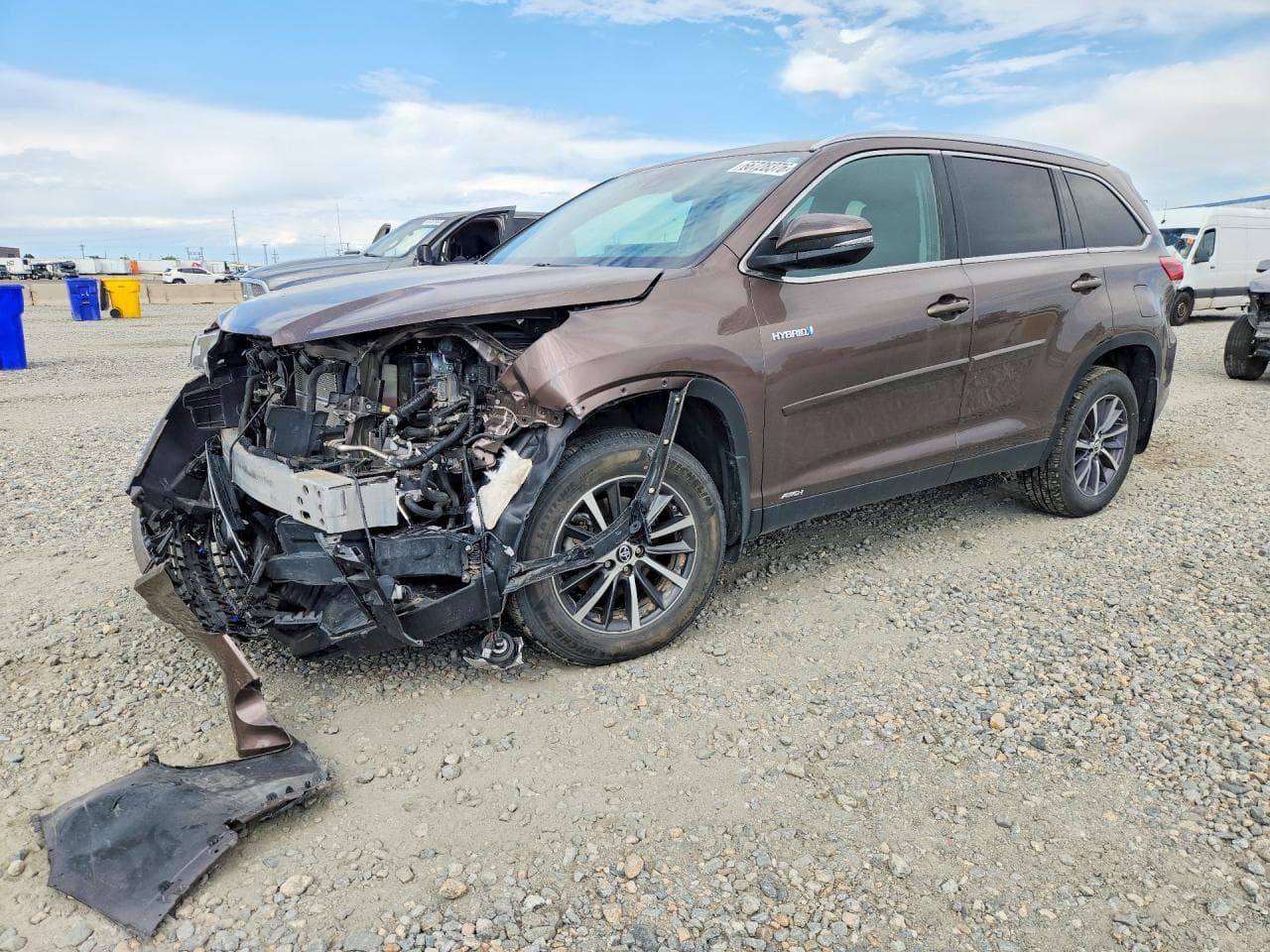 TOYOTA HIGHLANDER HYBRID