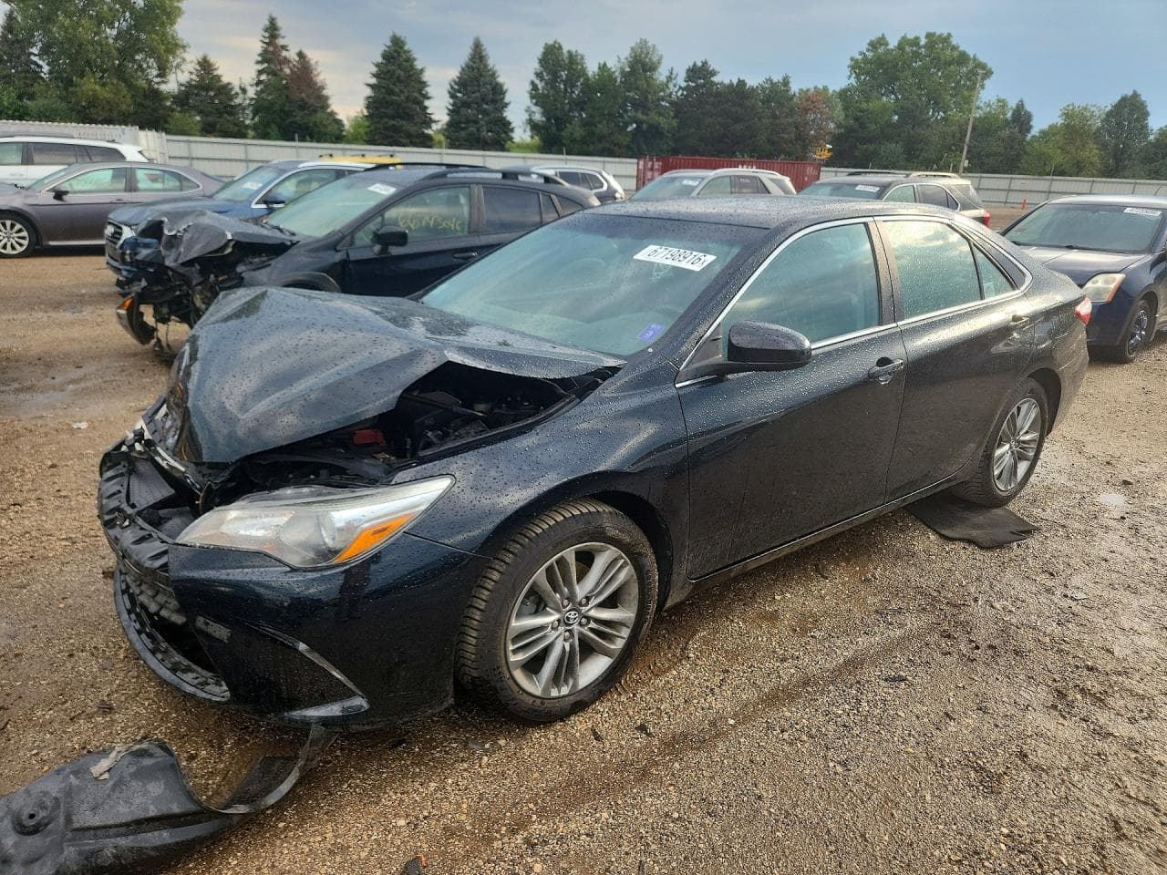 TOYOTA CAMRY