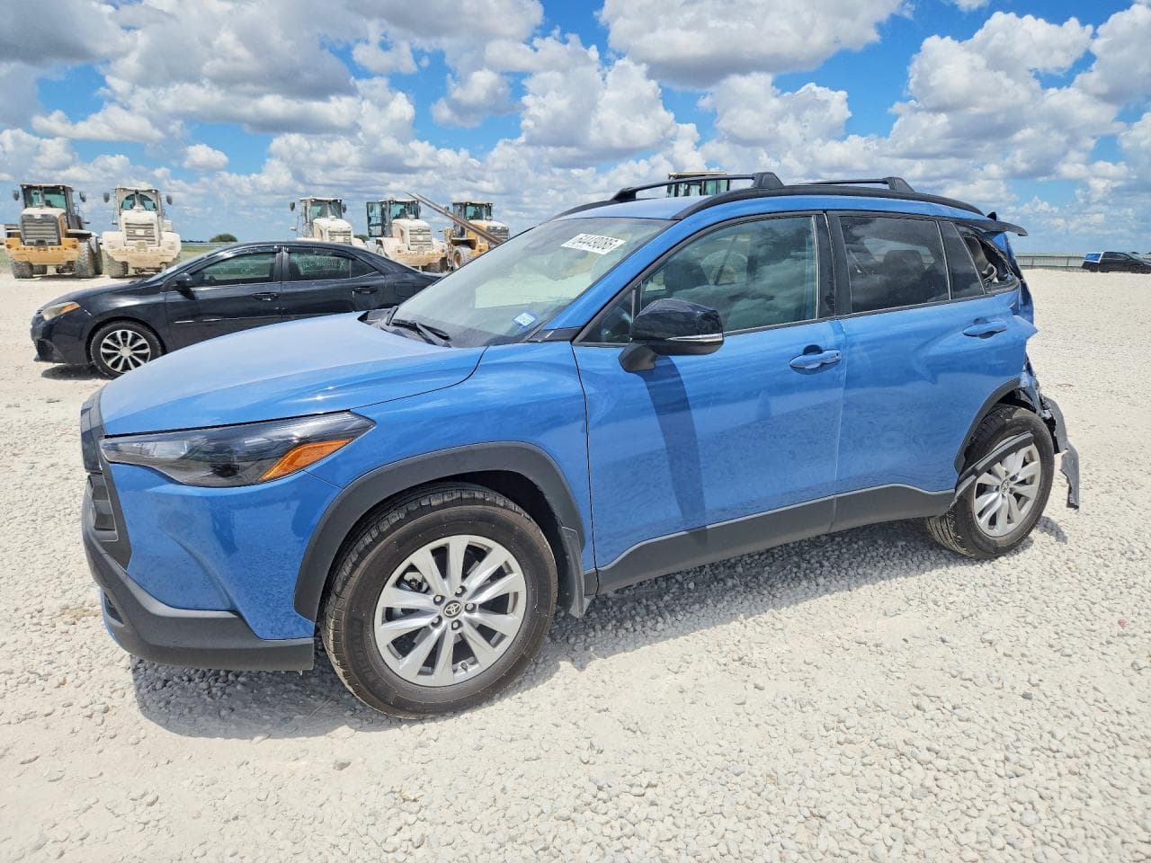 TOYOTA COROLLA CROSS