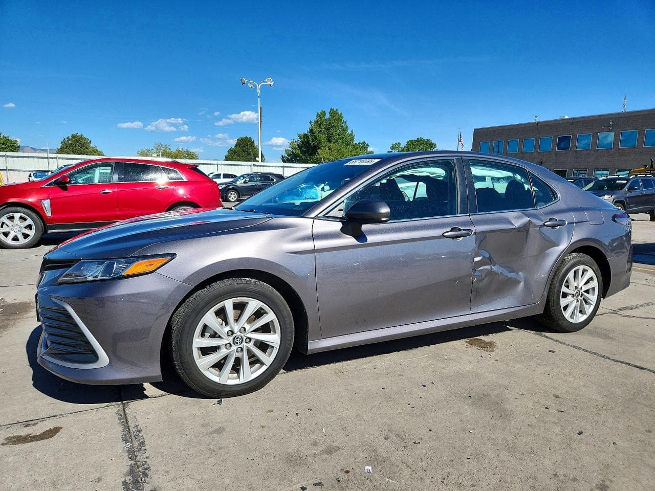 TOYOTA CAMRY