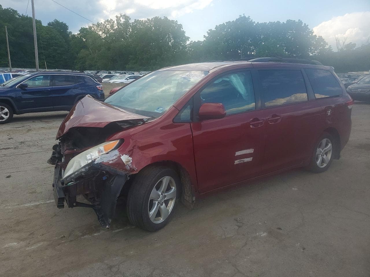 TOYOTA SIENNA