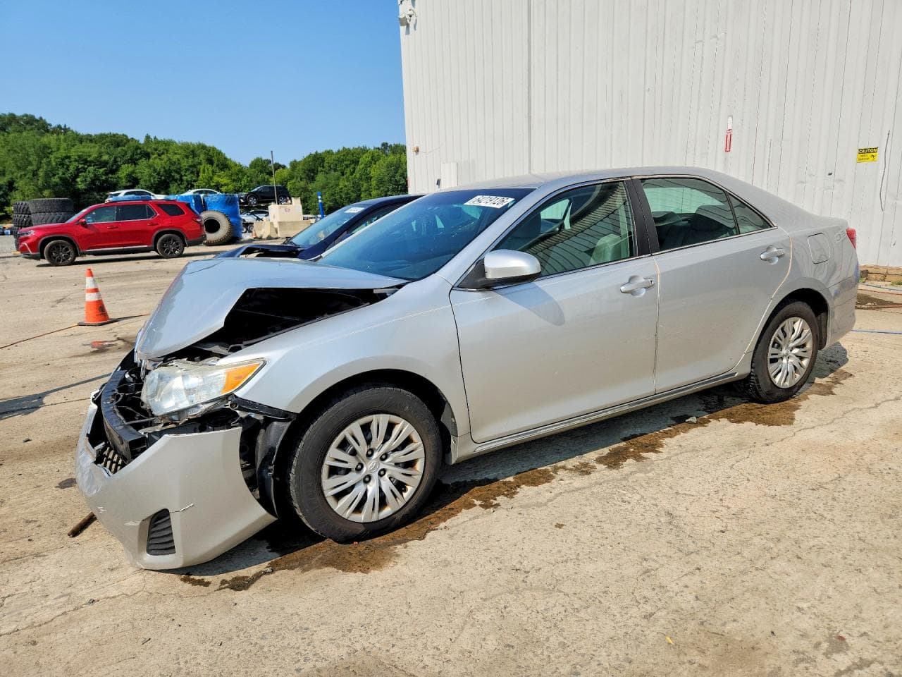 TOYOTA CAMRY