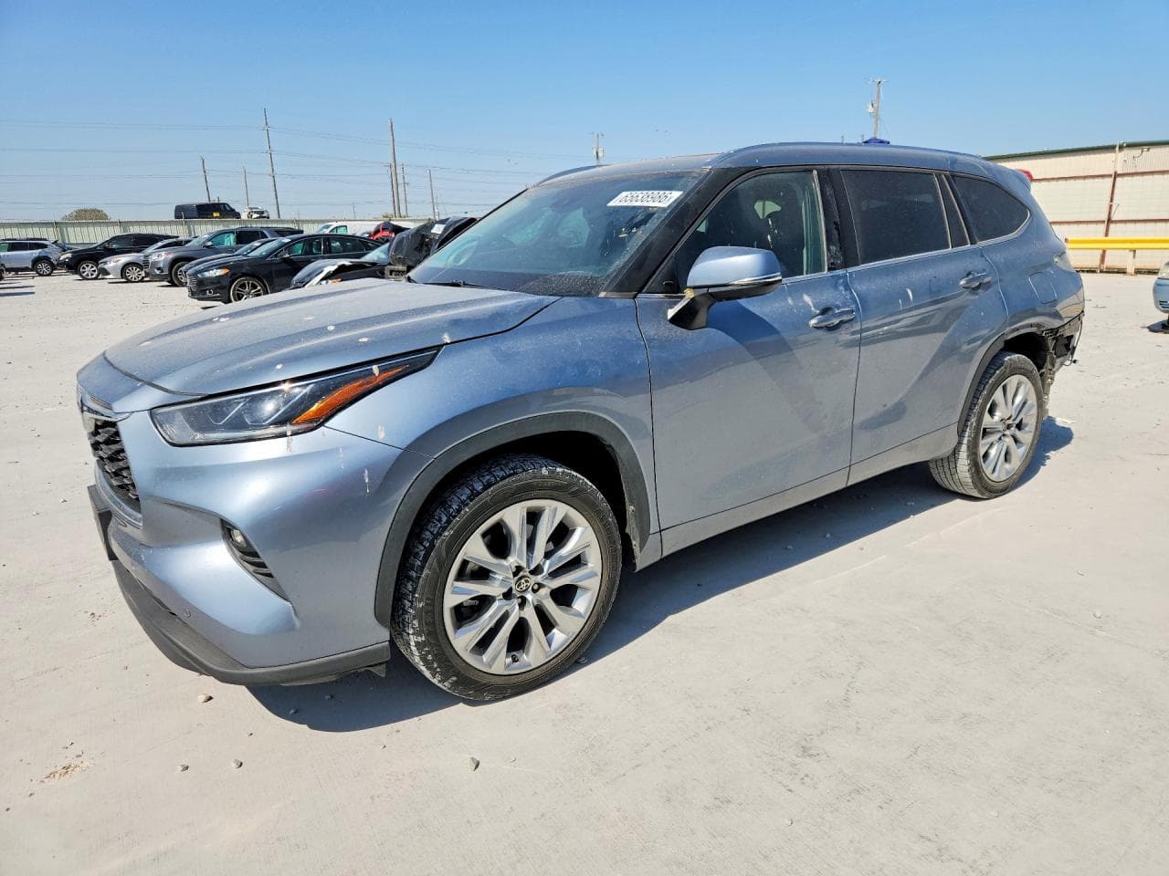 TOYOTA HIGHLANDER