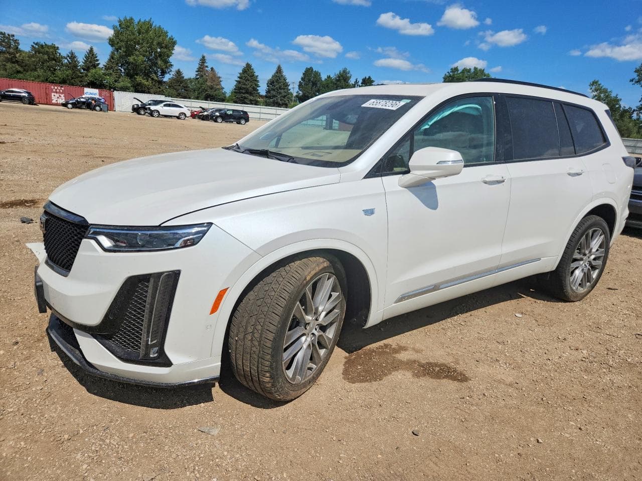 CADILLAC XT6