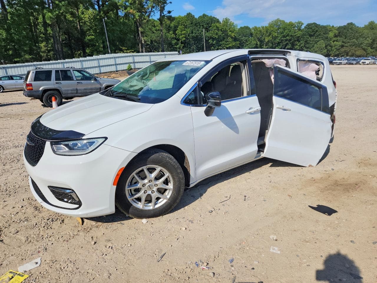 CHRYSLER PACIFICA