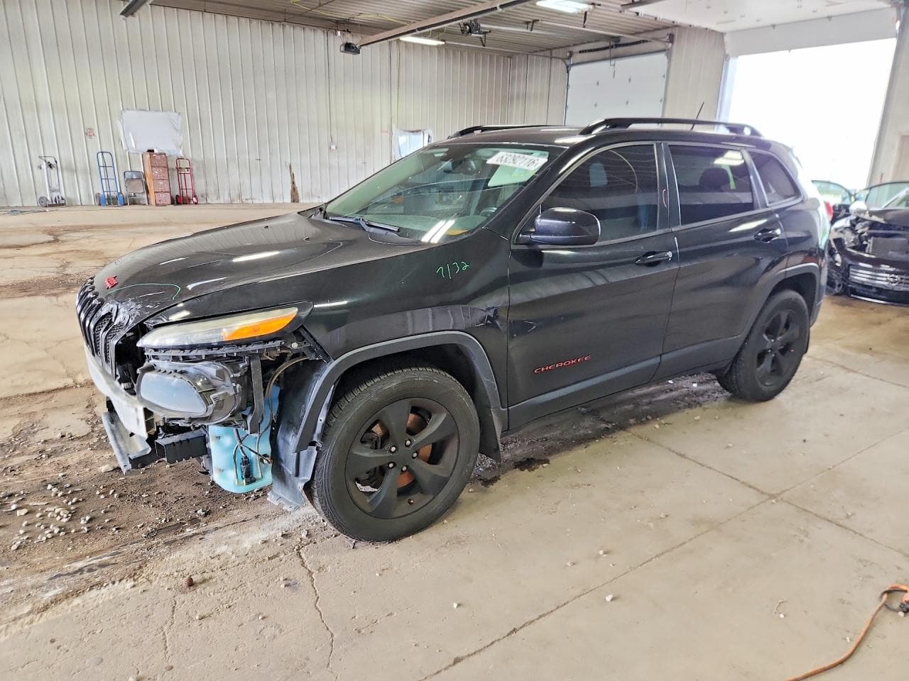 JEEP CHEROKEE