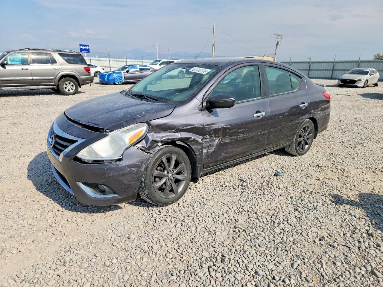 NISSAN VERSA