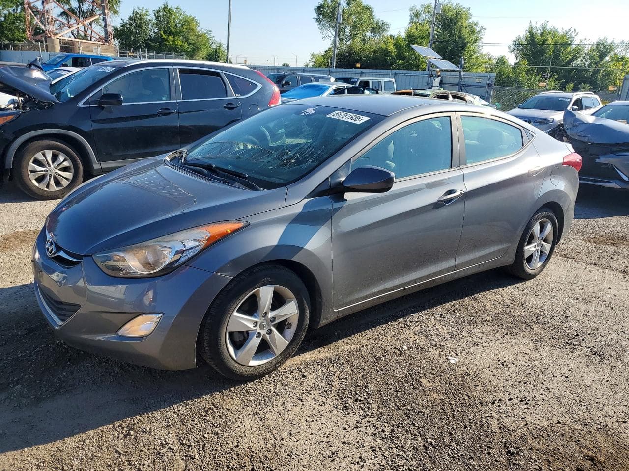 HYUNDAI ELANTRA