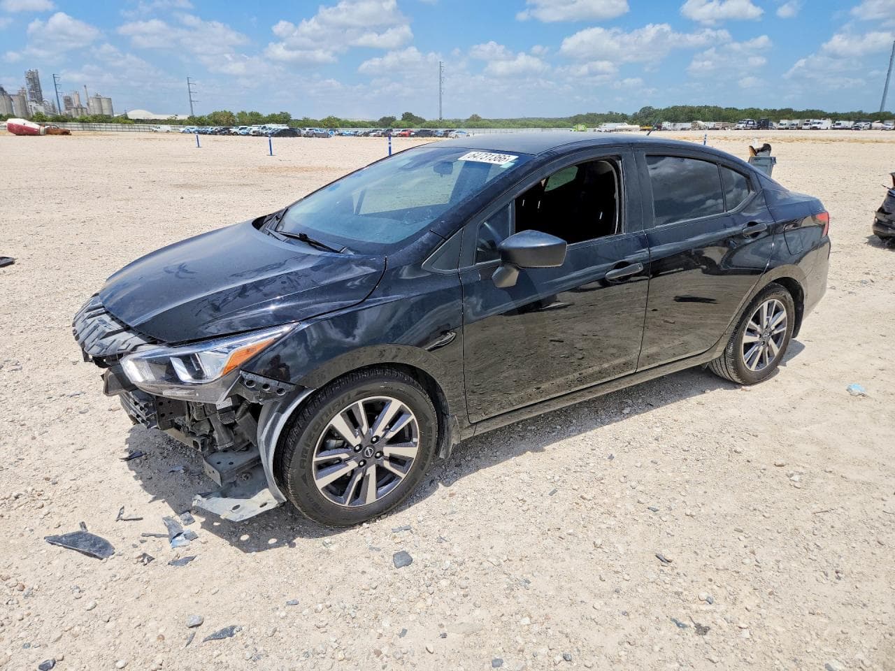 NISSAN VERSA