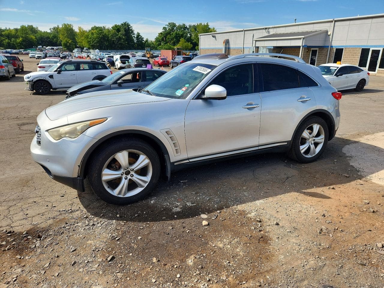 INFINITI FX35