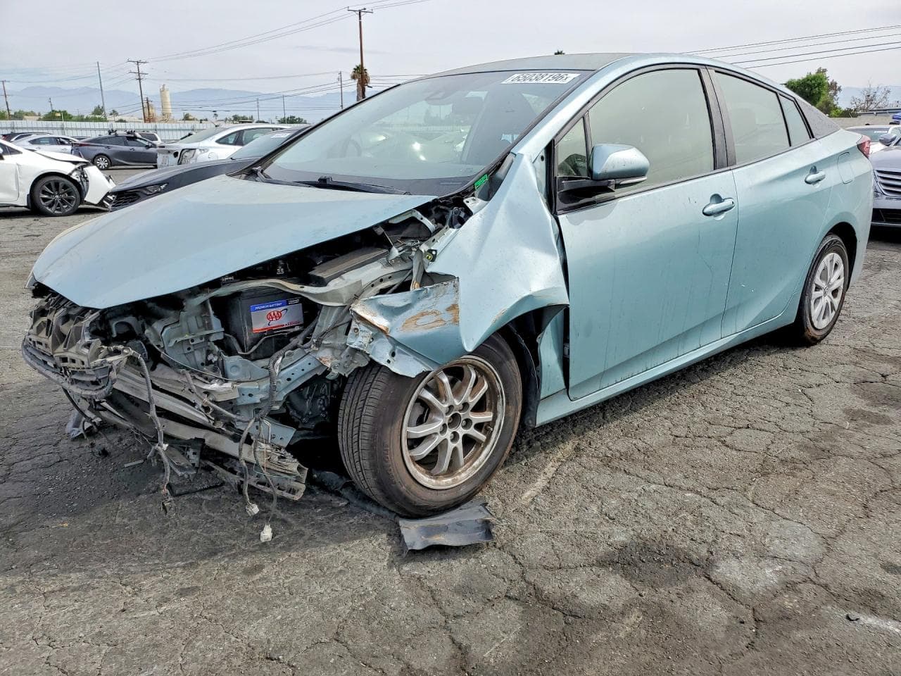 TOYOTA PRIUS