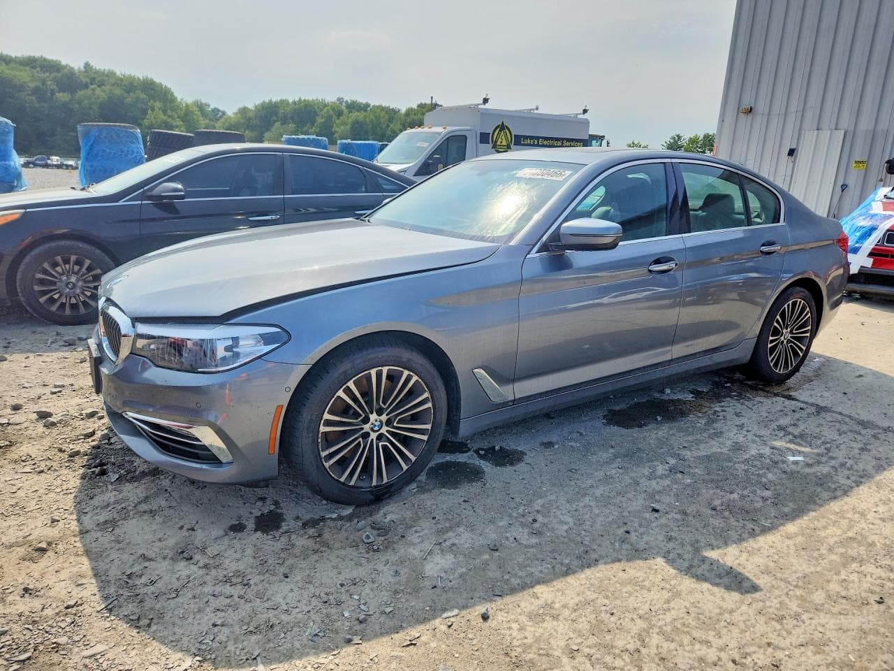 BMW 530