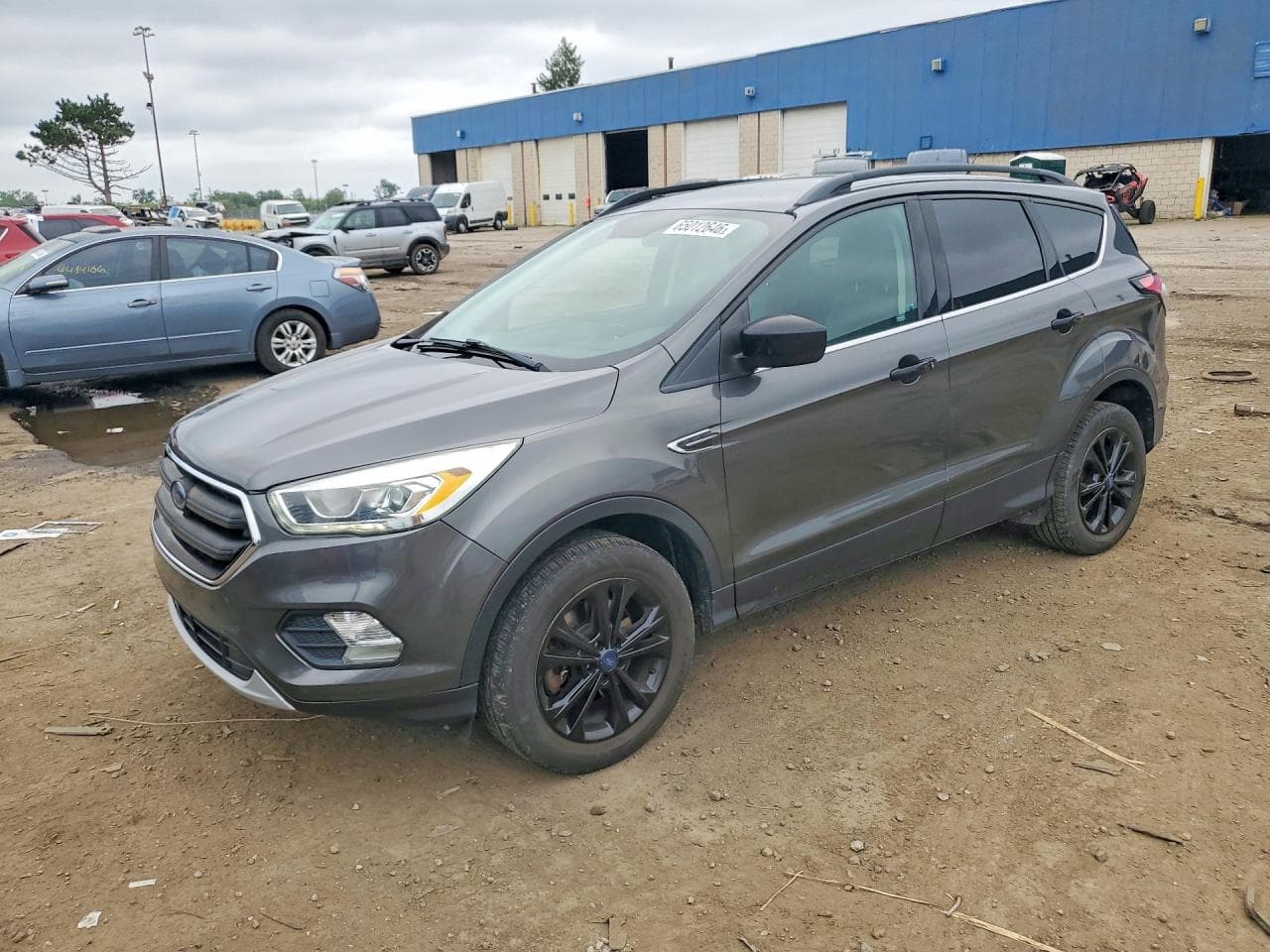 FORD ESCAPE