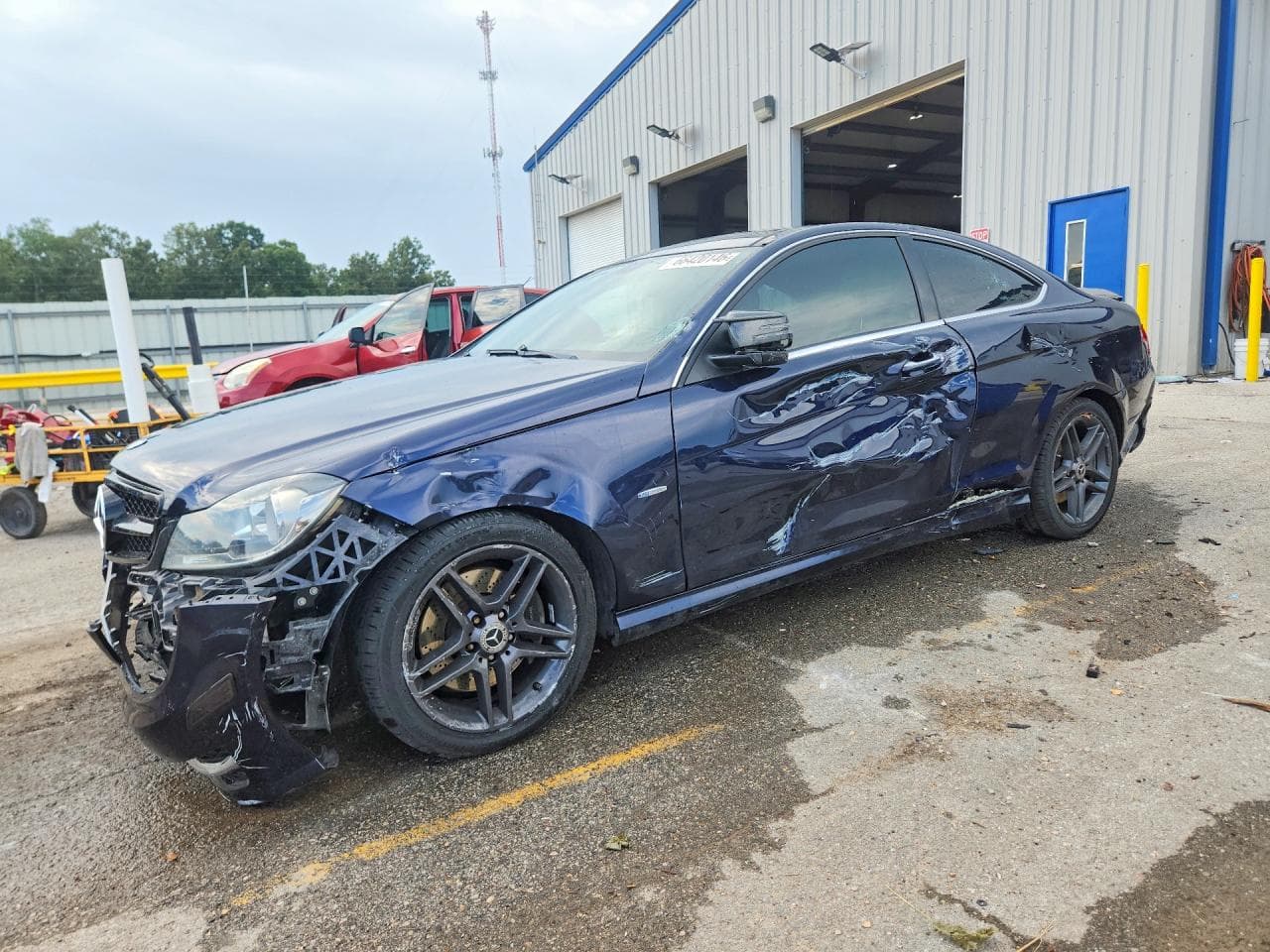 MERCEDES-BENZ C-CLASS