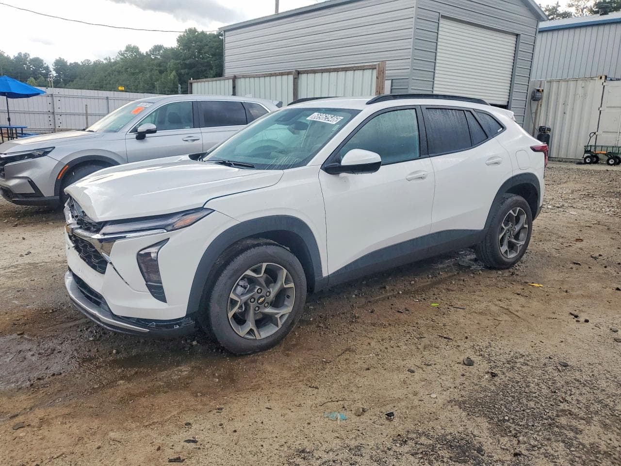 CHEVROLET TRAX
