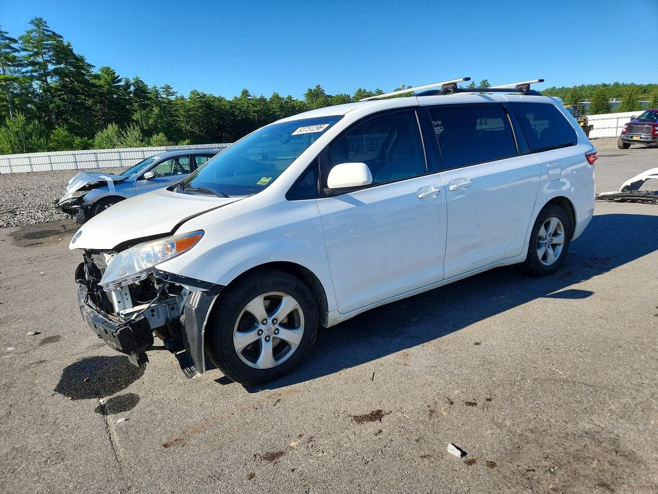 TOYOTA SIENNA