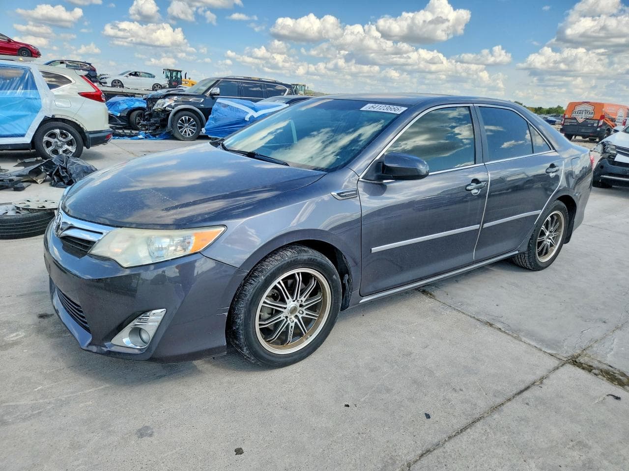 TOYOTA CAMRY