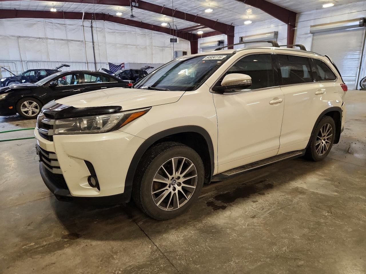 TOYOTA HIGHLANDER