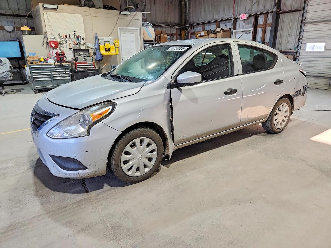 NISSAN VERSA