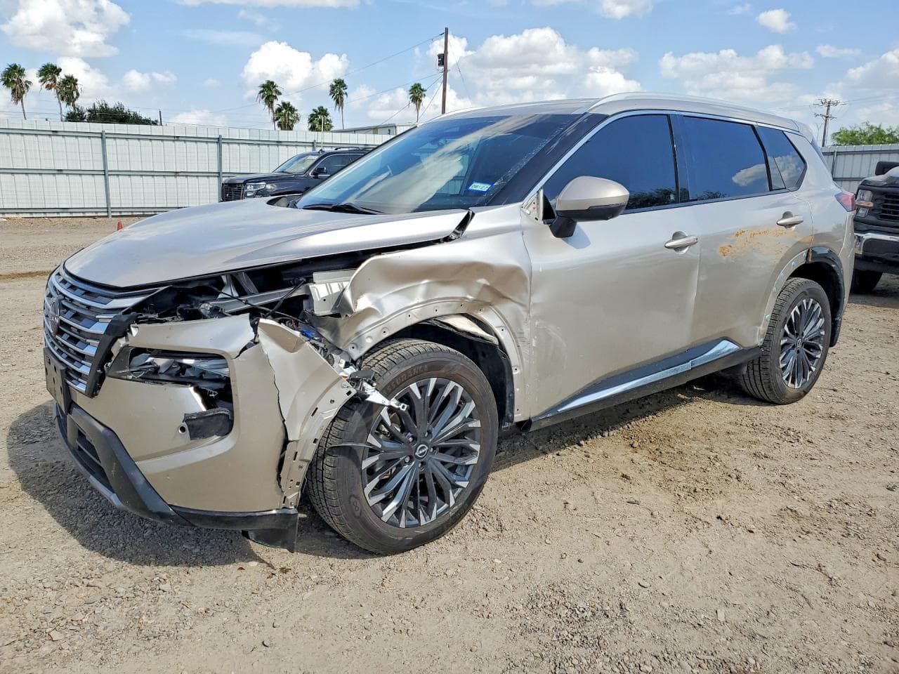 NISSAN ROGUE