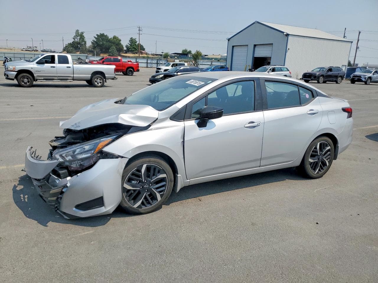 NISSAN VERSA