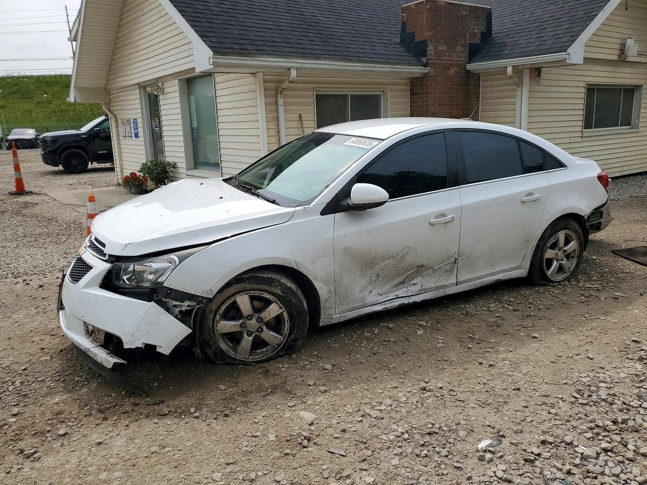 CHEVROLET CRUZE