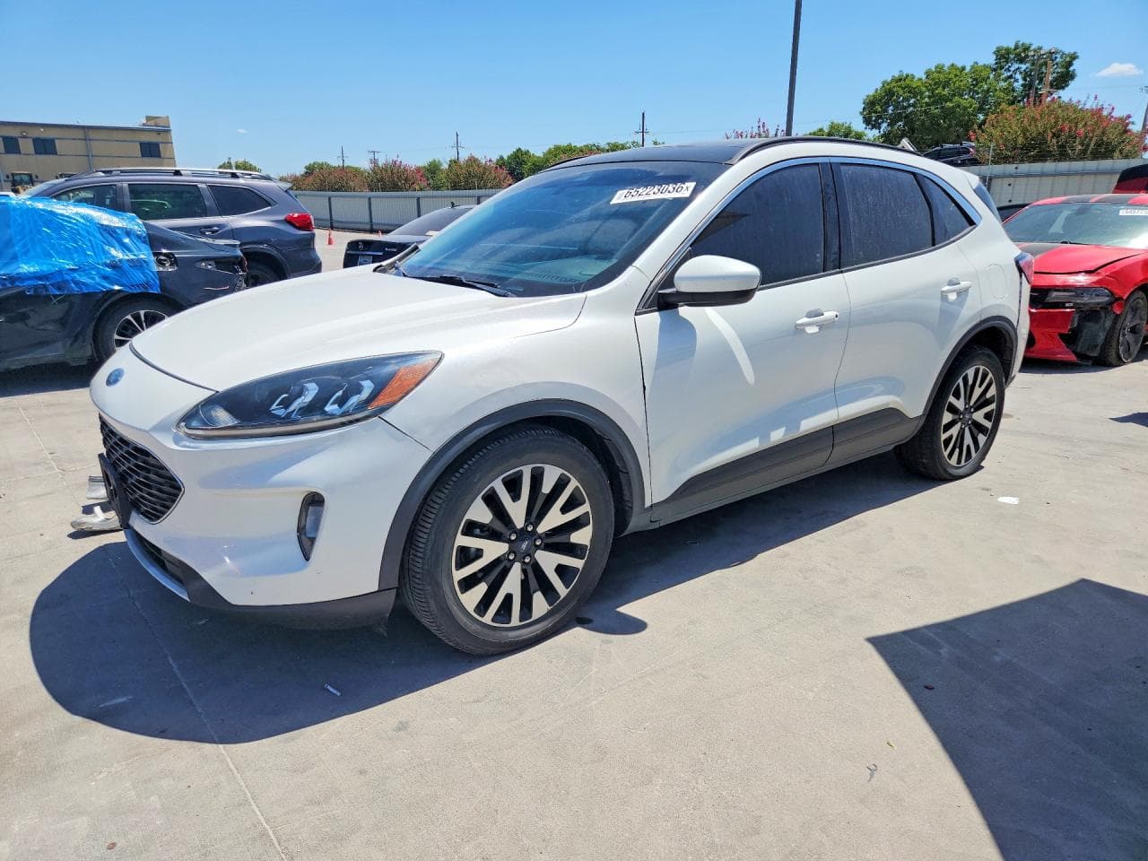 FORD ESCAPE