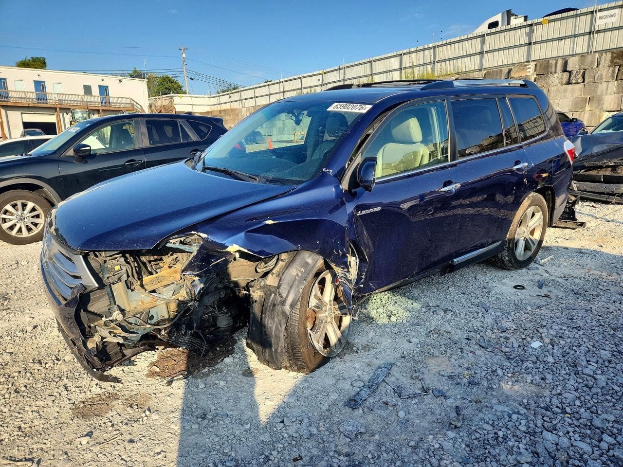 TOYOTA HIGHLANDER