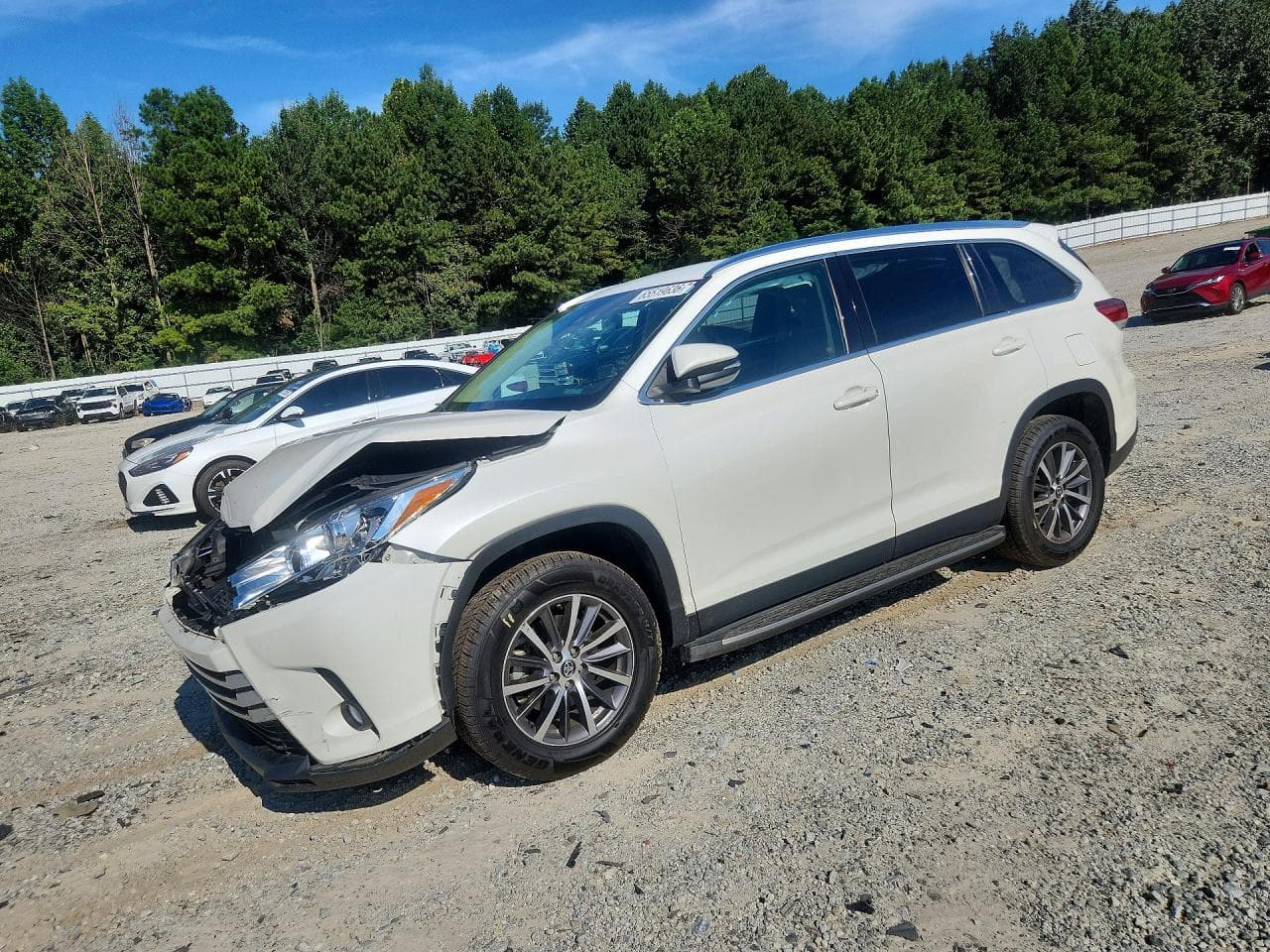 TOYOTA HIGHLANDER