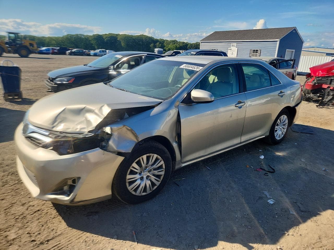 TOYOTA CAMRY