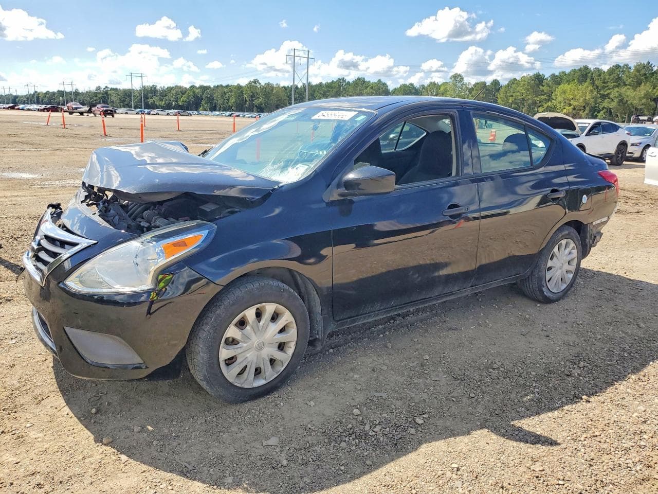 NISSAN VERSA