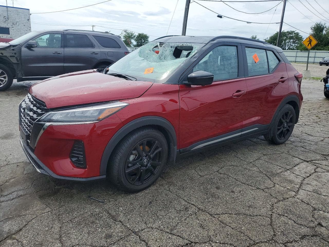 NISSAN KICKS