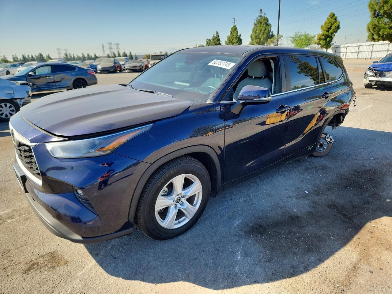 TOYOTA HIGHLANDER