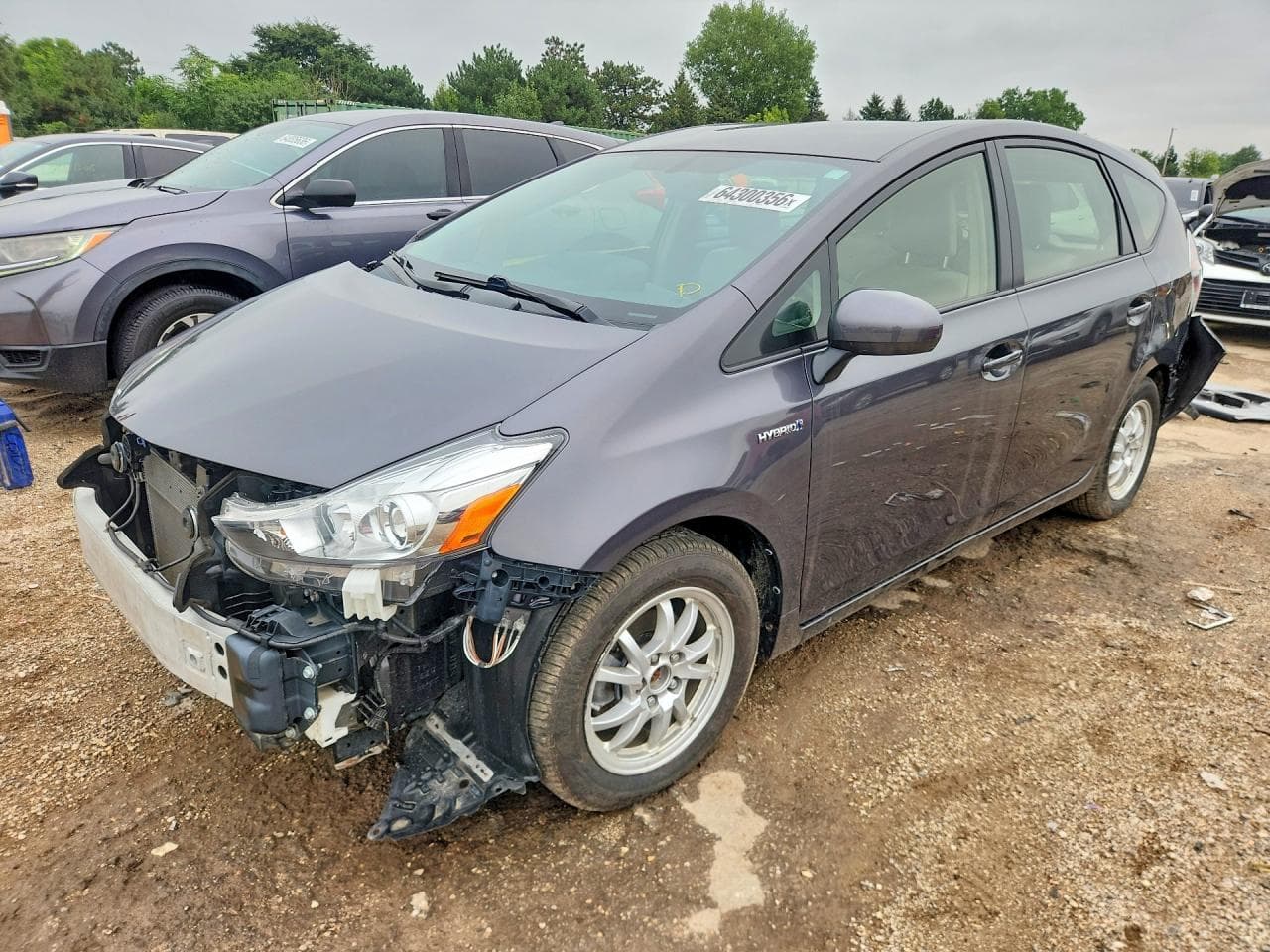 TOYOTA PRIUS V