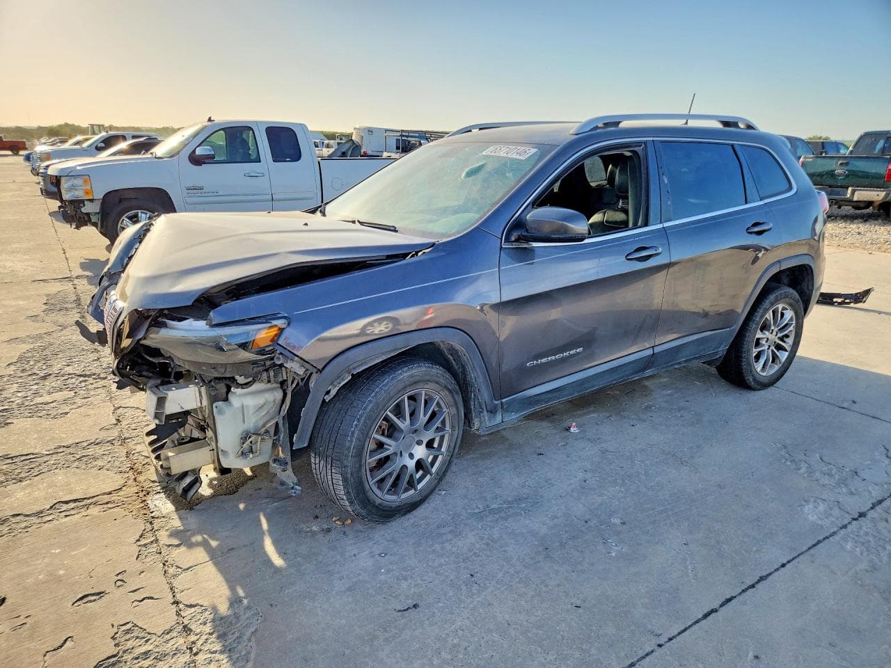 JEEP CHEROKEE