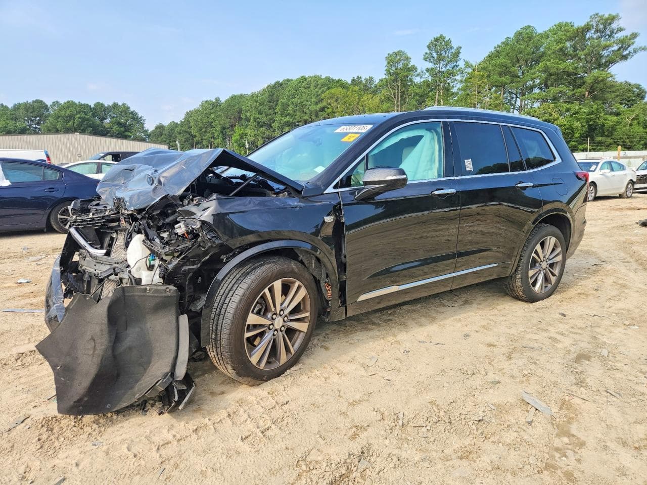 CADILLAC XT6