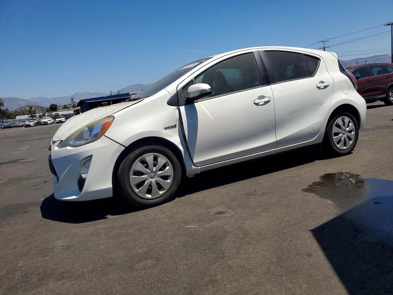 TOYOTA PRIUS C