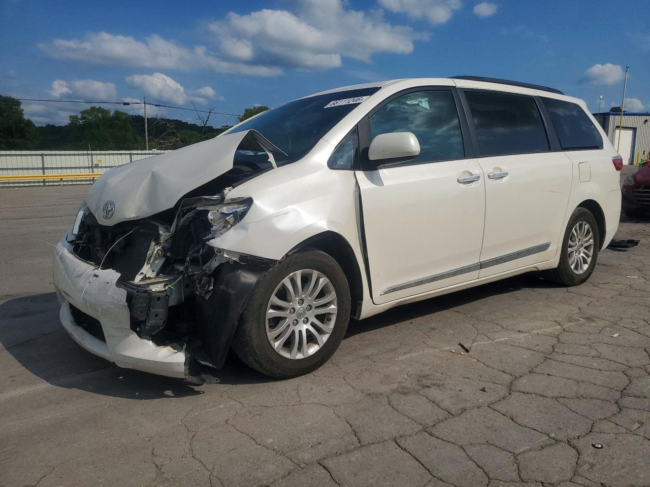 TOYOTA SIENNA