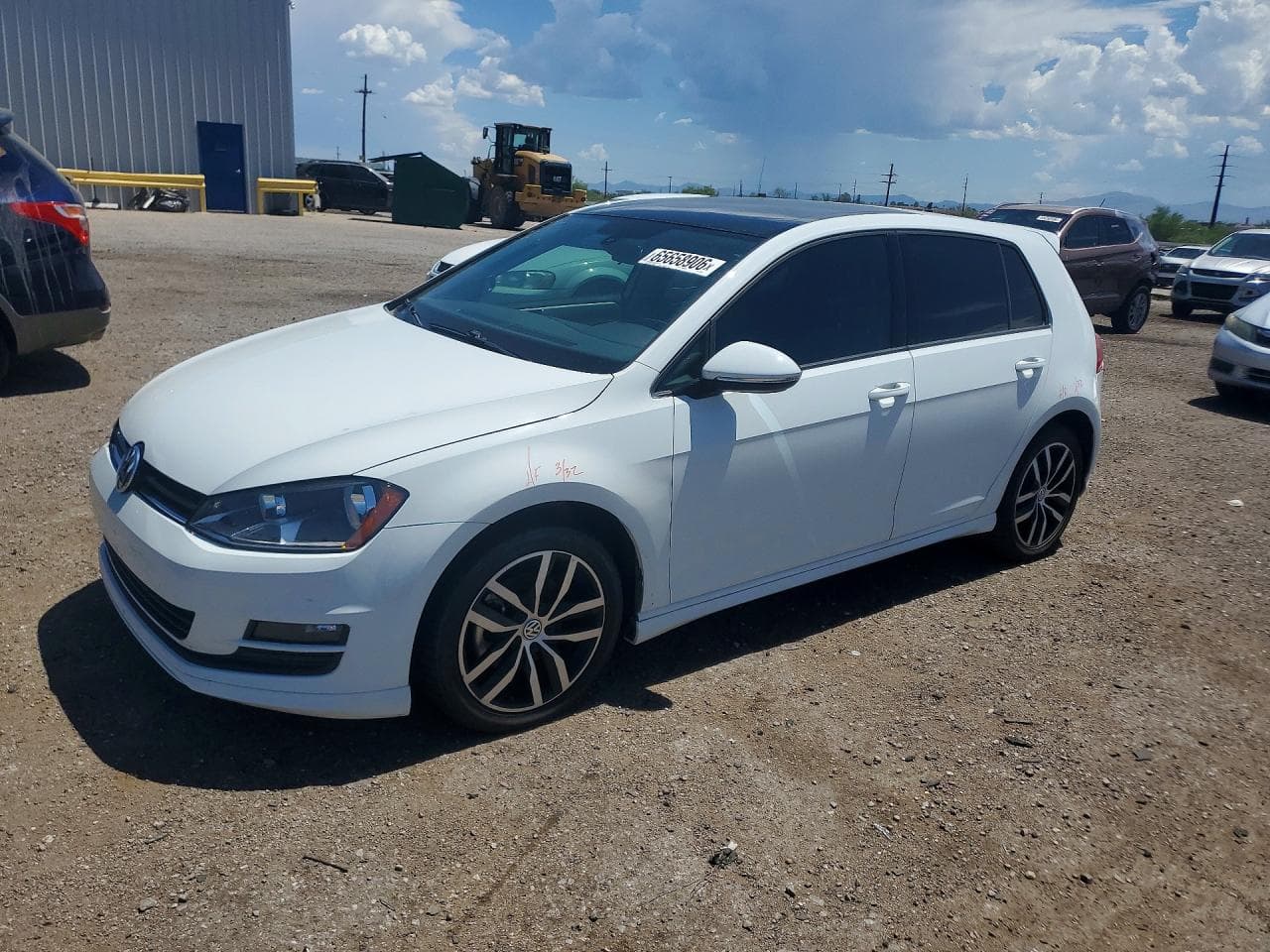 VOLKSWAGEN GOLF