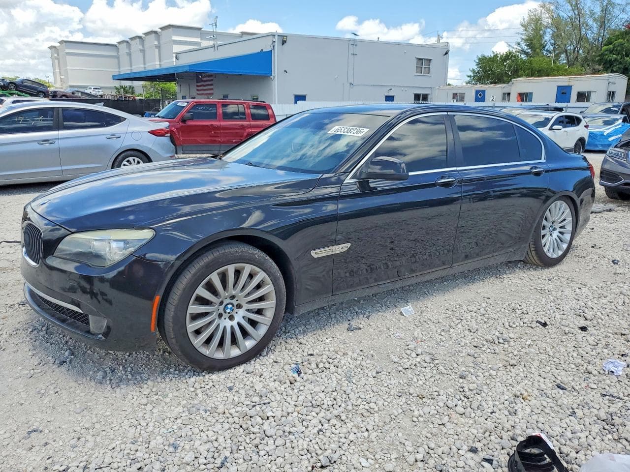 BMW 750