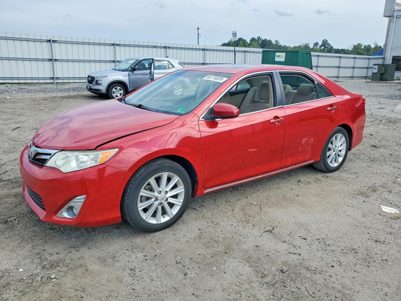TOYOTA CAMRY SOLA