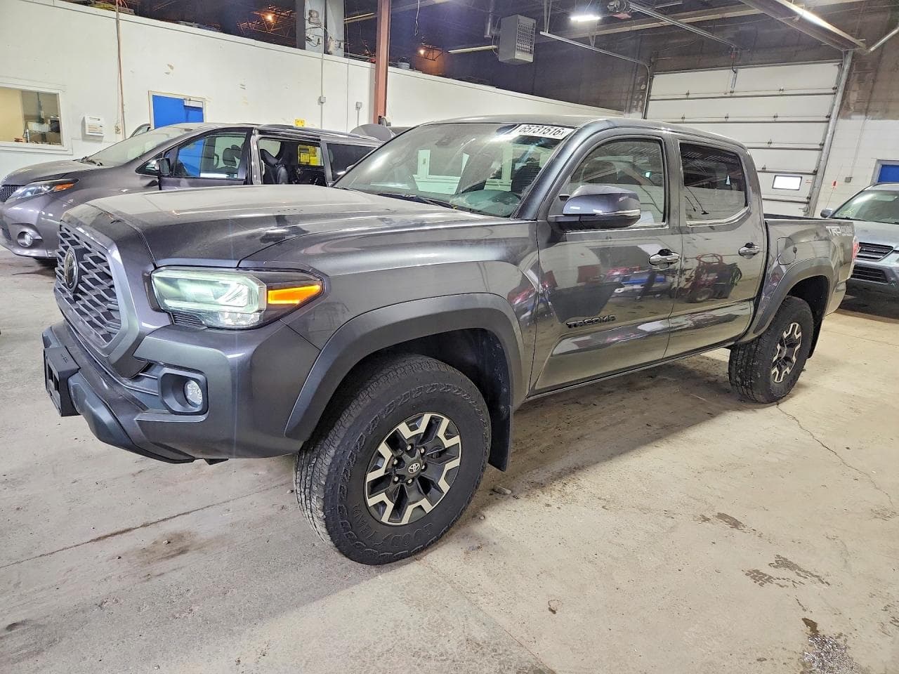 TOYOTA TACOMA