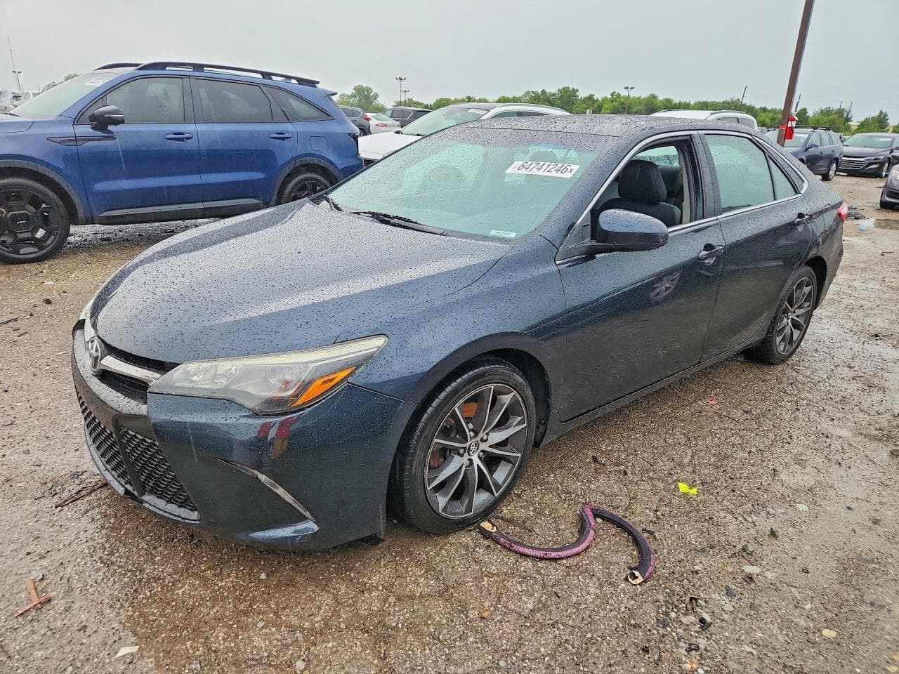 TOYOTA CAMRY