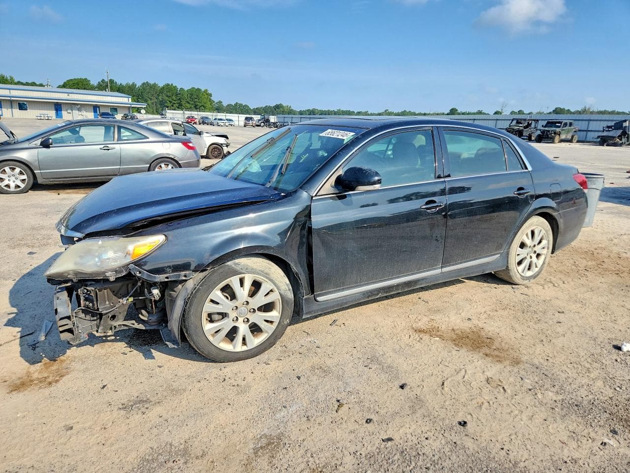 TOYOTA AVALON