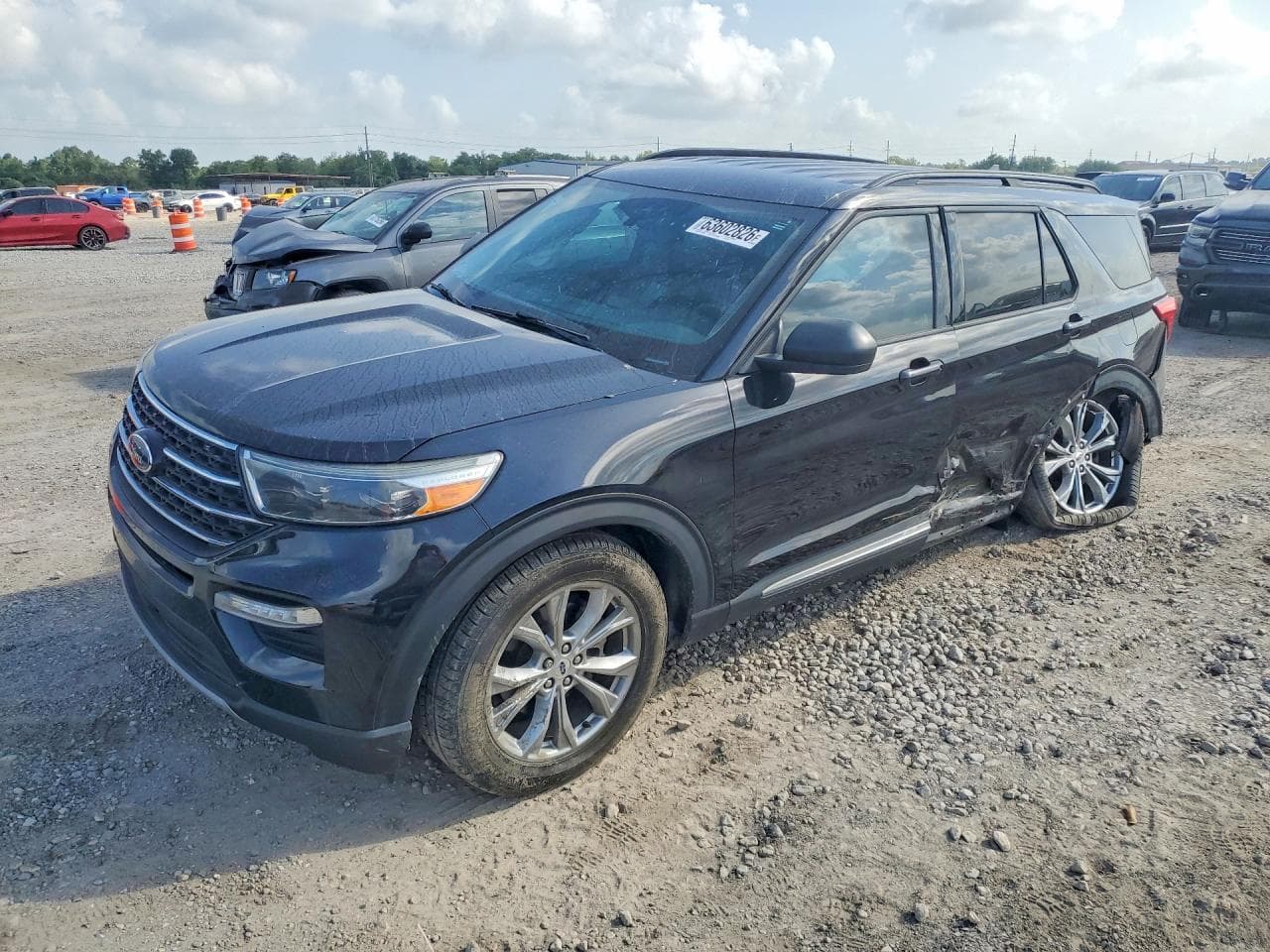 FORD EXPLORER
